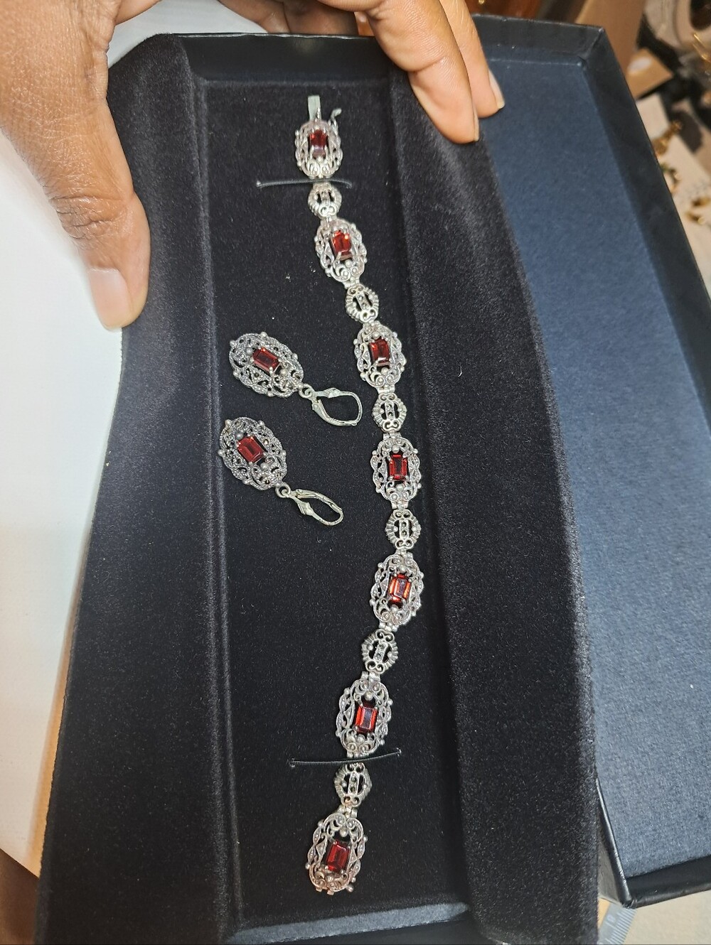 VTG 925 Sterling Silver Garnet Marcasite Filigree Link Bracelet & Earrings Set